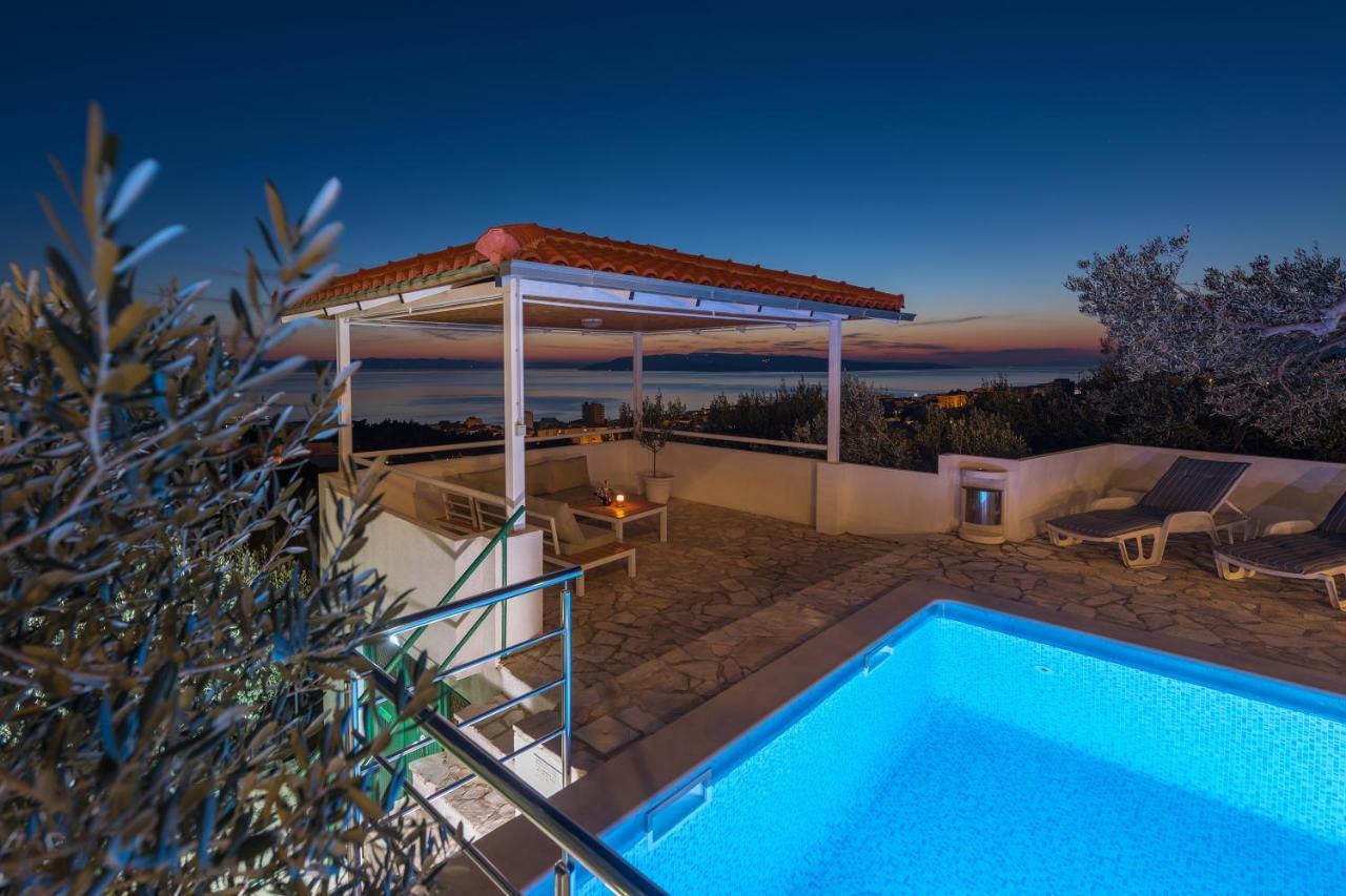 Apartment Glavina With Private Pool Makarska Kültér fotó