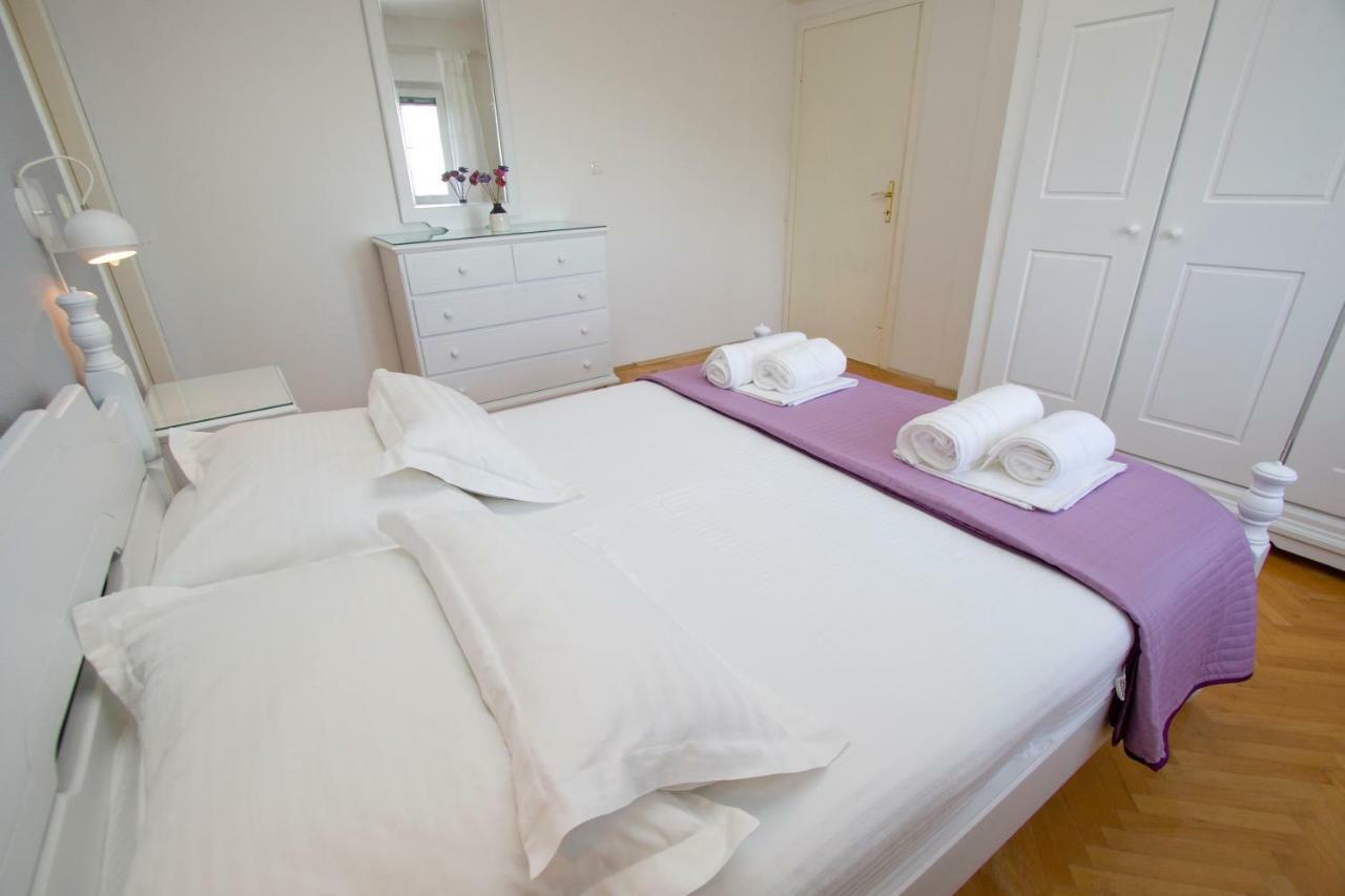 Apartment Glavina With Private Pool Makarska Kültér fotó